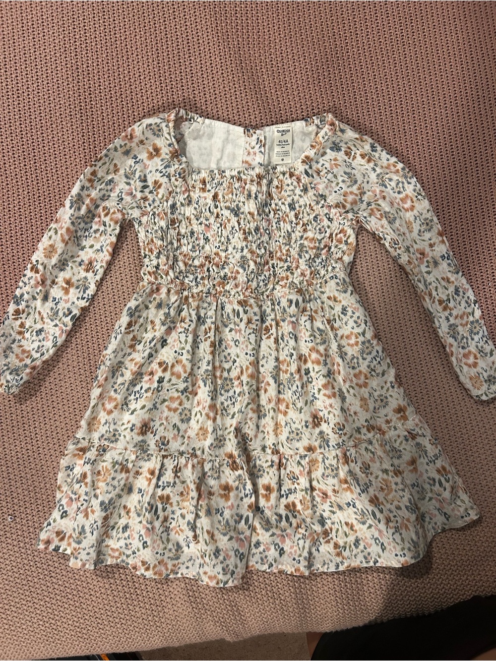 OshKosh B’gosh Girls Floral Smocked Long Sleeve Dress Size 4T